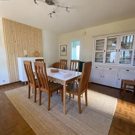 Maison Bord De 50 M *